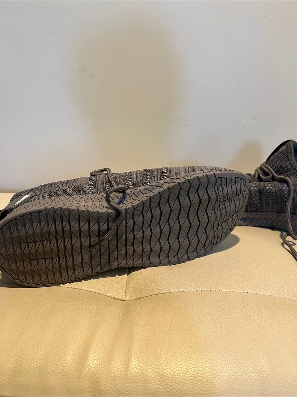 VNANV gray knit